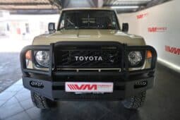TOYOTA LAND CRUISER 79 2.8GD-6 P/U D/C A/T full