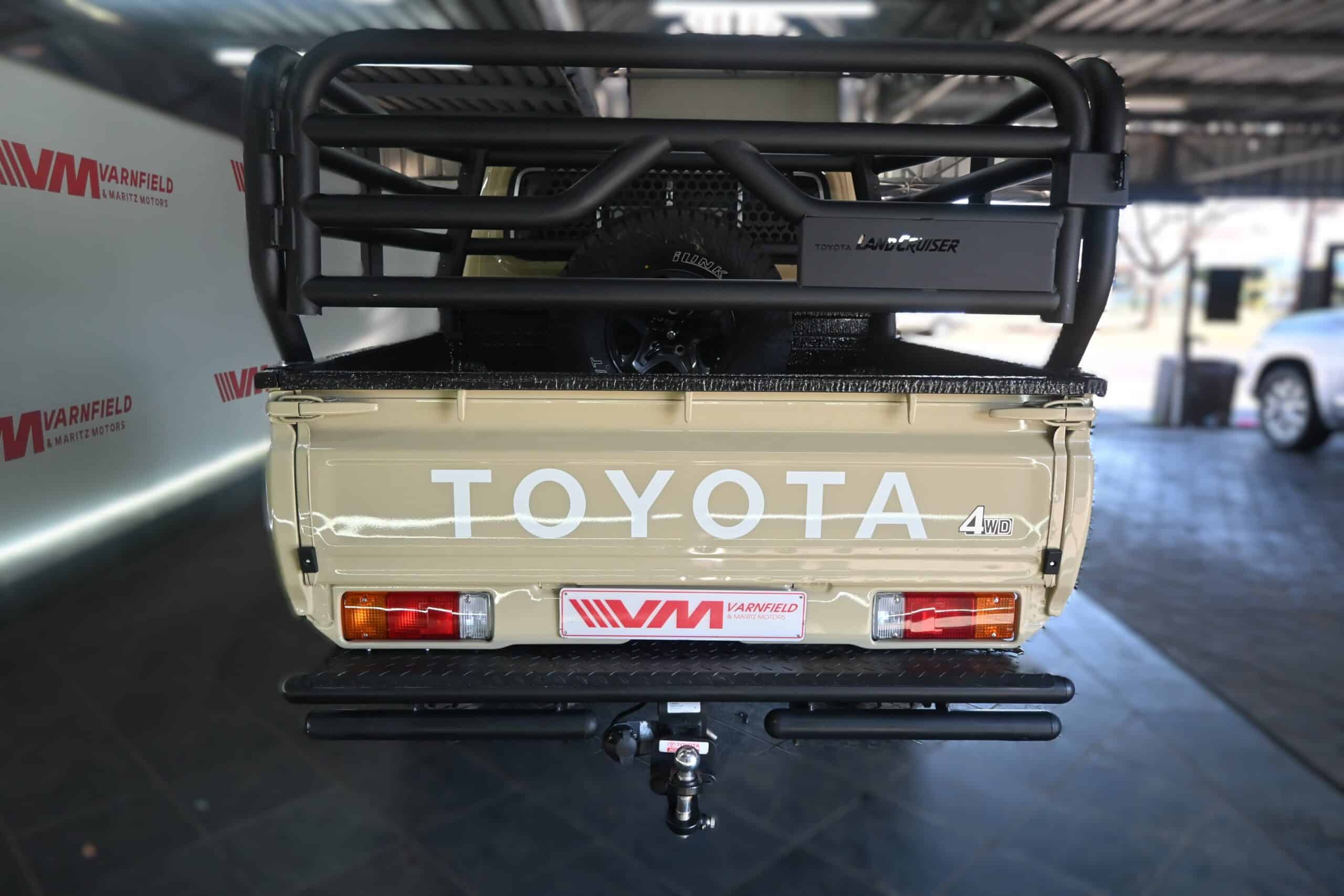 TOYOTA HILUX 2.8GD-6 RB RAIDER E/C LEG50