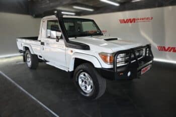 Toyota Land Cruiser 300 V6 3.3D GX-R