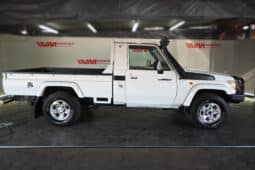 TOYOTA LAND CRUISER 79 4.5D P/U S/C V8