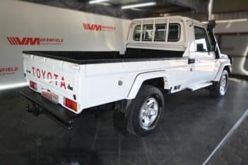Toyota Land Cruiser 300 V6 3.3D GX-R