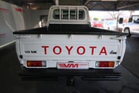 TOYOTA LAND CRUISER 79 4.5D P/U S/C V8