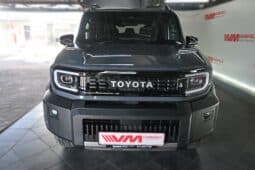 TOYOTA LAND CRUISER FJ 2.7 VX A/T full
