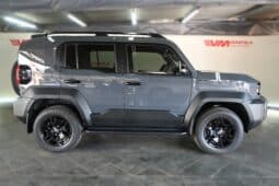 TOYOTA LAND CRUISER FJ 2.7 VX A/T full
