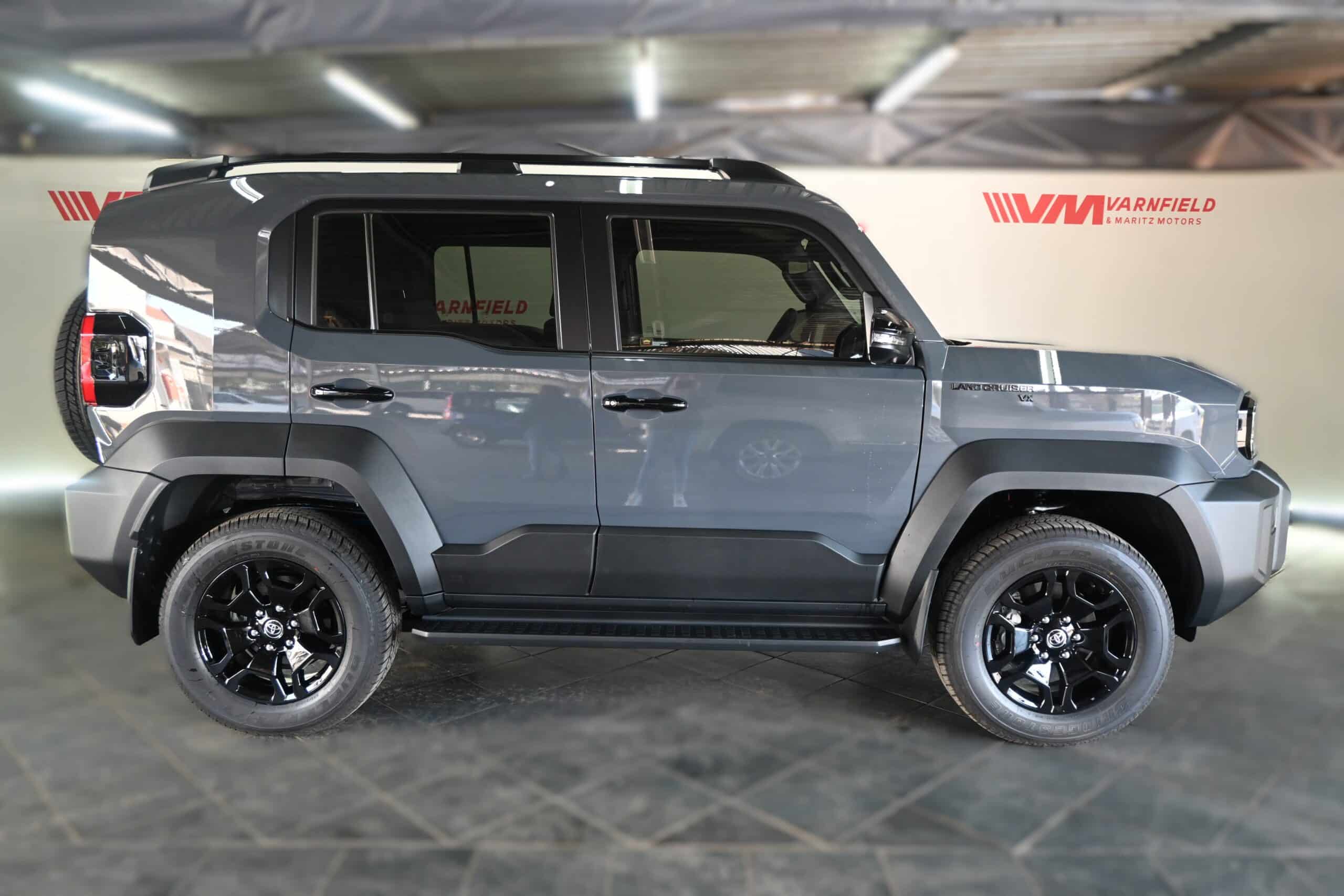 Toyota Land Cruiser 200 4.5D-4D V8 GX-R
