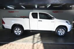 TOYOTA HILUX 2.4GD-6 RB SRX P/U E/C