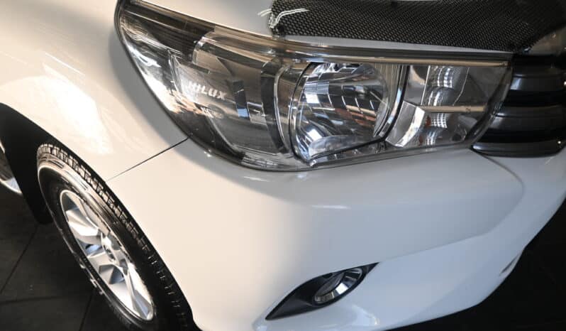 TOYOTA HILUX 2.4GD-6 RB SRX P/U E/C full
