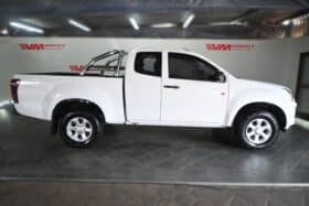 ISUZU D-MAX 50 HO HI-RIDE E/C P/U