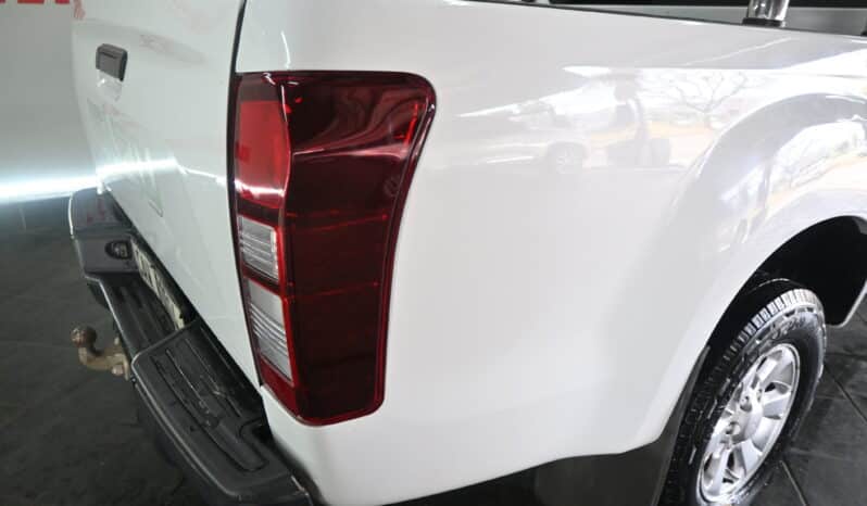 ISUZU D-MAX 50 HO HI-RIDE E/C P/U full
