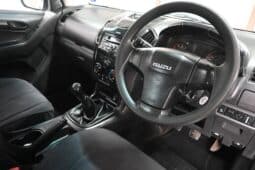 ISUZU D-MAX 50 HO HI-RIDE E/C P/U full