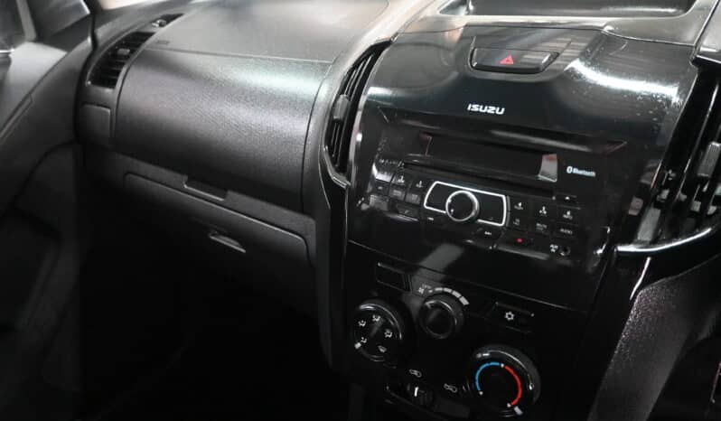 ISUZU D-MAX 50 HO HI-RIDE E/C P/U full