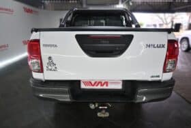 TOYOTA HILUX 2.8GD-6 RAIDER 4X4 P/U D/C DAKAR
