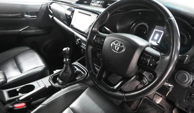 TOYOTA HILUX 2.8GD-6 RAIDER 4X4 P/U D/C DAKAR full
