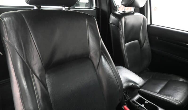 TOYOTA HILUX 2.8GD-6 RB RAIDER E/C LEG50 full
