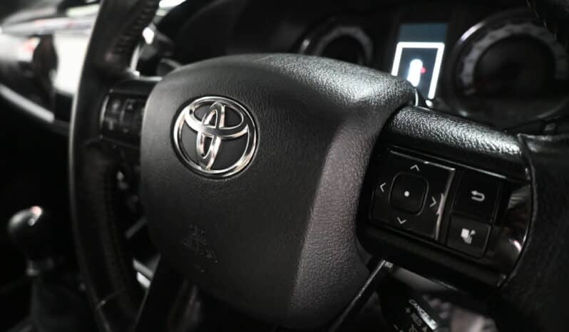 TOYOTA HILUX 2.8GD-6 RB RAIDER E/C LEG50 full