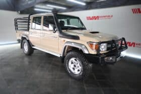 TOYOTA LAND CRUISER 79 4.5D P/U D/C