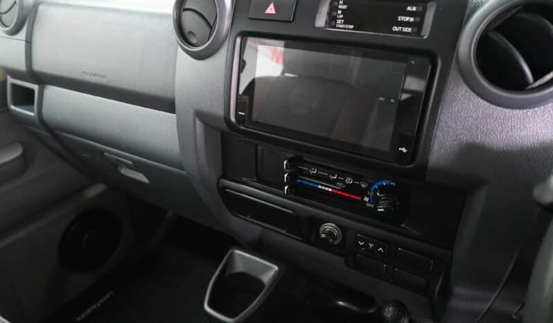 TOYOTA LAND CRUISER 79 4.5D P/U D/C full