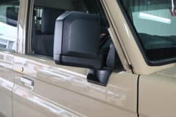 TOYOTA LAND CRUISER 79 2.8GD-6 P/U D/C A/T full