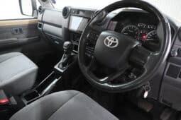 TOYOTA LAND CRUISER 79 2.8GD-6 P/U D/C A/T full