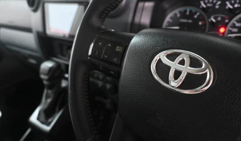 TOYOTA LAND CRUISER 79 2.8GD-6 P/U D/C A/T full