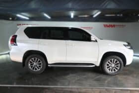 TOYOTA LAND CRUISER PRADO VX-L 3.0D A/T