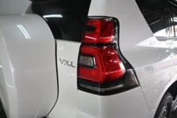 TOYOTA LAND CRUISER PRADO VX-L 3.0D A/T full