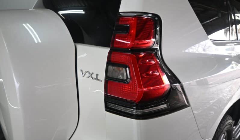 TOYOTA LAND CRUISER PRADO VX-L 3.0D A/T full