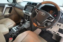 TOYOTA LAND CRUISER PRADO VX-L 3.0D A/T full