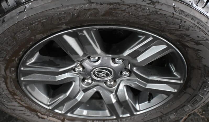 TOYOTA HILUX 2.8GD-6 RB RAIDER A/T P/U D/C full