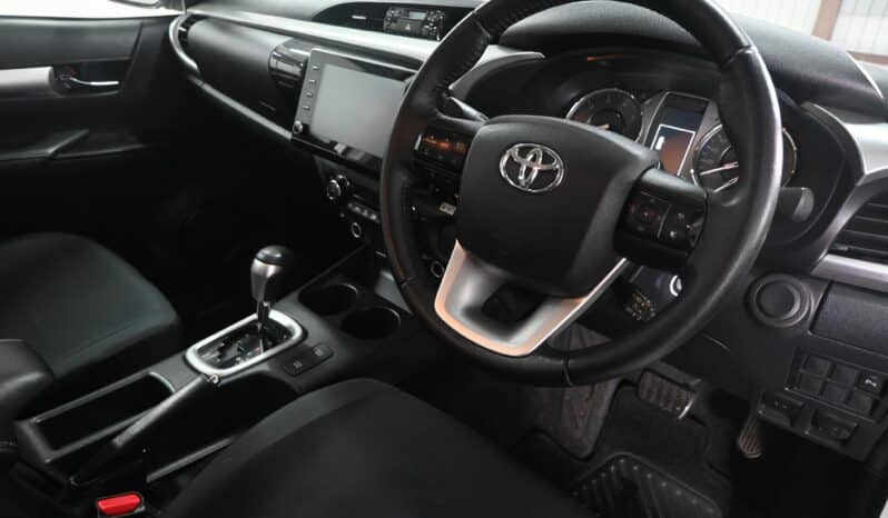 TOYOTA HILUX 2.8GD-6 RB RAIDER A/T P/U D/C full