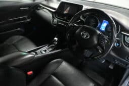 TOYOTA C-HR 1.2T LUXURY CVT full