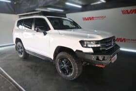 TOYOTA LAND CRUISER 300 3.3D GX-R