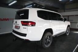 TOYOTA LAND CRUISER 300 3.3D GX-R full