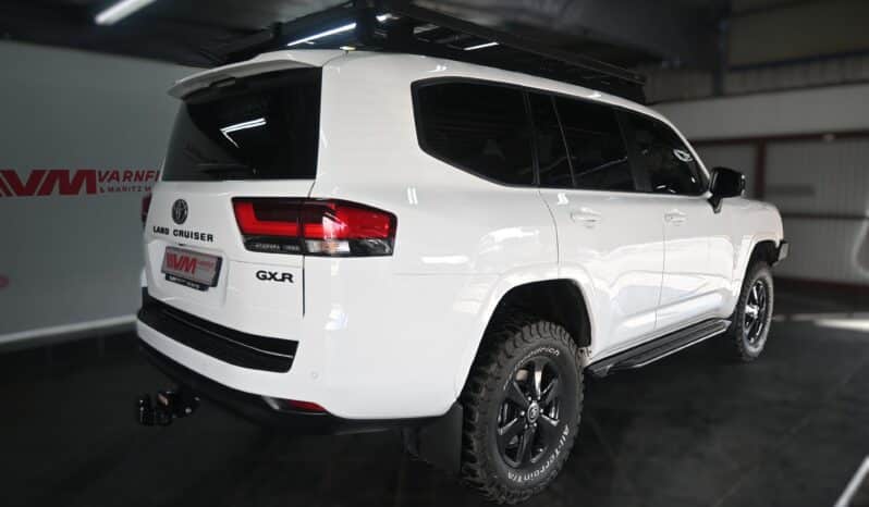 TOYOTA LAND CRUISER 300 3.3D GX-R full