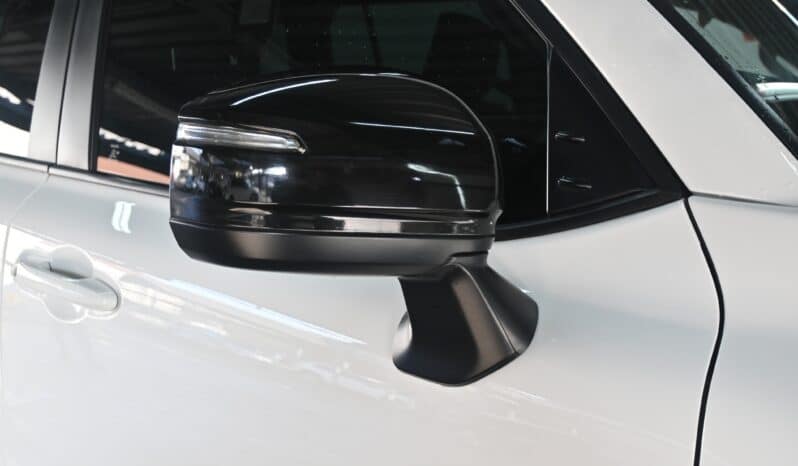 TOYOTA LAND CRUISER 300 3.3D GX-R full
