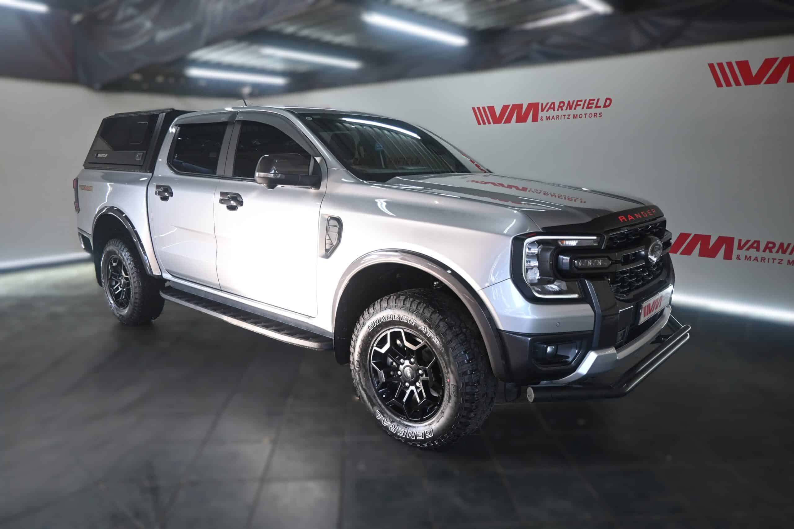 TOYOTA LAND CRUISER 300 3.3D GX-R