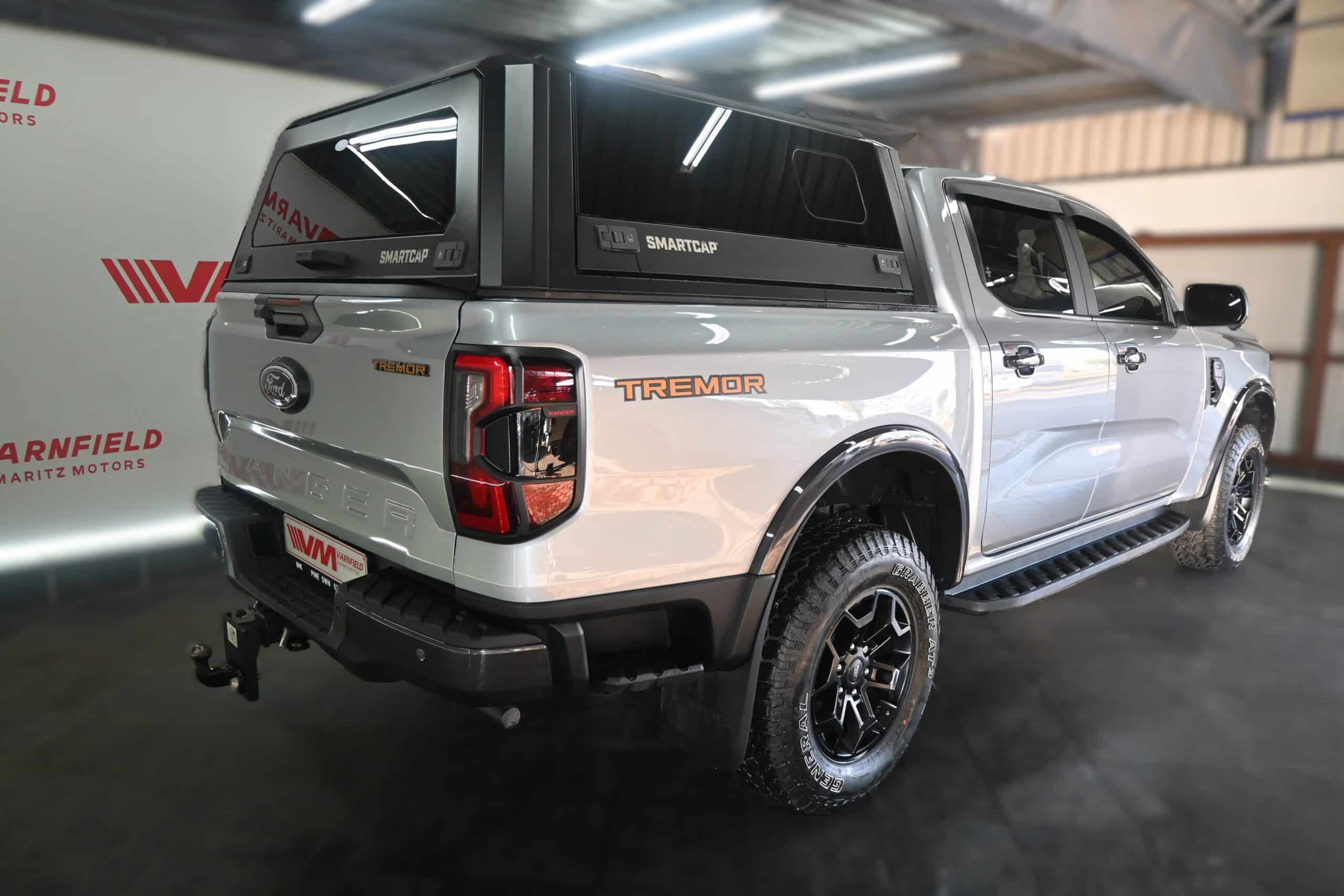 TOYOTA LAND CRUISER 300 3.3D GX-R