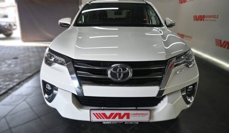 TOYOTA FORTUNER 2.8GD-6 4X4  A/T full