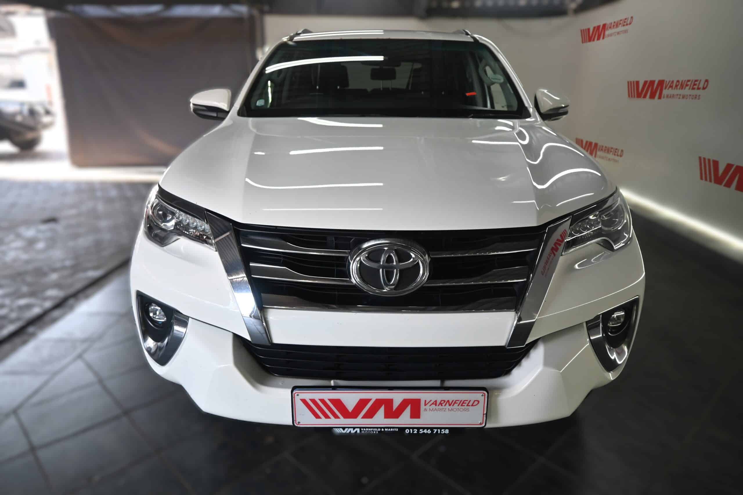 TOYOTA LAND CRUISER FJ 2.7 VX A/T