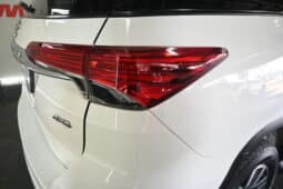 TOYOTA FORTUNER 2.8GD-6 4X4  A/T full