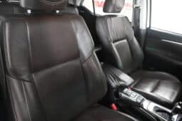 TOYOTA FORTUNER 2.8GD-6 4X4  A/T full