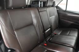 TOYOTA FORTUNER 2.8GD-6 4X4  A/T full