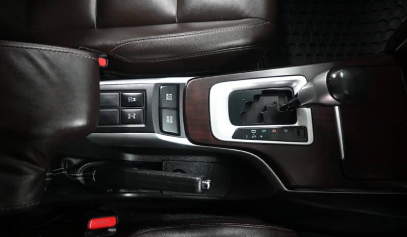 TOYOTA FORTUNER 2.8GD-6 4X4  A/T full