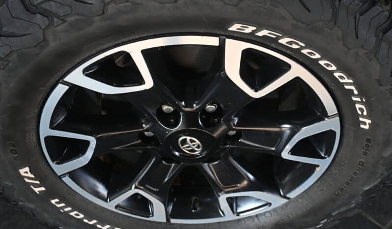 TOYOTA HILUX 2.8GD-6 RAIDER 4X4 A/T D/C full