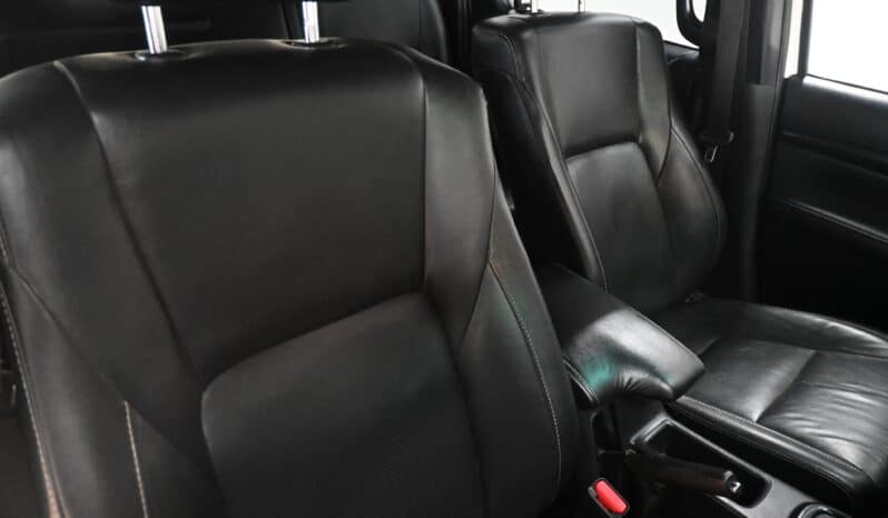 TOYOTA HILUX 2.8GD-6 RAIDER 4X4 A/T D/C full