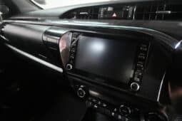 TOYOTA HILUX 2.8GD-6 RAIDER 4X4 A/T D/C full