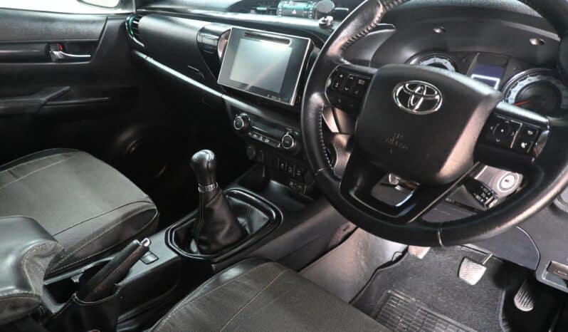 TOYOTA HILUX 2.8GD-6 RAIDER 4X4 P/U D/C full