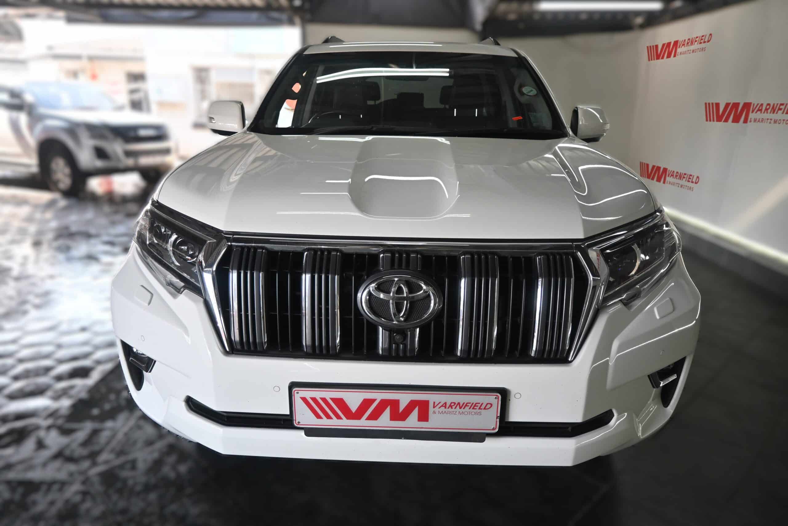 TOYOTA HILUX 2.8GD-6 RAIDER 4X4 P/U D/C