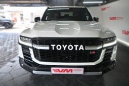 TOYOTA LAND CRUISER 300 3.3D GR-S full