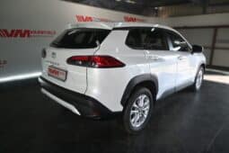 TOYOTA COROLLA CROSS 1.8 XI full